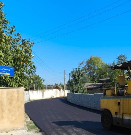 برخورداری اهالی روستای کلاجان قاجار از نهضت آسفالت معابر خاکی روستاهای استان گلستان