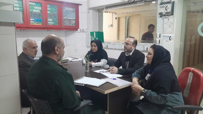 نشست مشترک انتقال خون گلستان و بسیج پیشکسوتان برای ترویج فرهنگ اهدای خون سالم