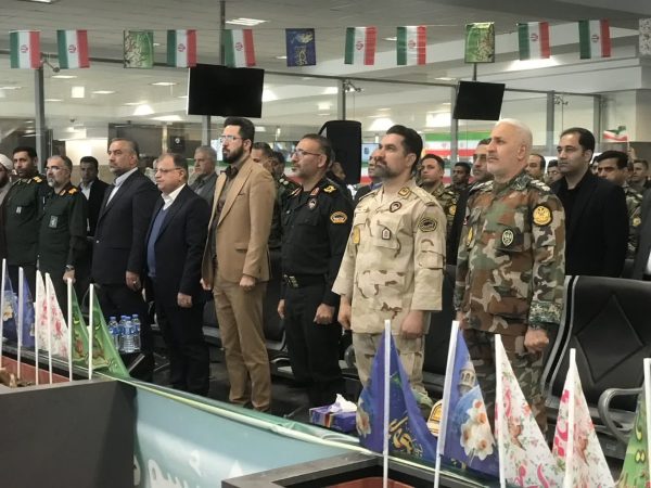 مراسم استقبال نمادین ورود حضرت امام ( ره ) درفرودگاه بین المللی گرگان برگزار شد