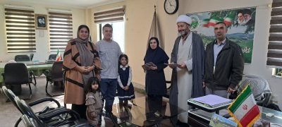 اهدا ۲ هزار اصله نهال گردو توسط خانواده خیر نیک‌اندیش مینودشت به منابع طبیعی