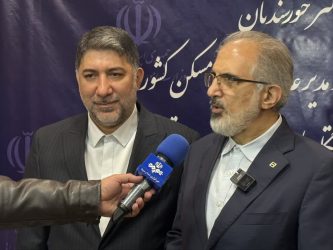 خورسندیان بر گره‌گشایی بانکی و تسریع در روند تامین منابع تاکید کرد