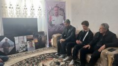فرمانده مرزبانی گلستان با خانواده شهید سردار نوروز شریعتی در استان ایلام دیدار کرد