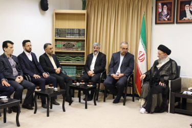 دیدار نوروزی مدیرکل تعزیرات حکومتی گلستان با نماینده ولی فقیه