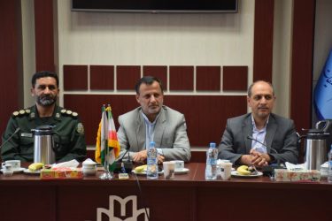 نشست هم‌اندیشی اساتید درس «آشنایی با علوم و معارف دفاع مقدس» استان گلستان برگزار شد