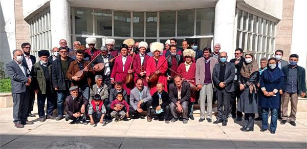 در دیدار با اهالی فرهنگ، هنر و رسانه ی آق قلا ؛ اولویت ما سپردن کار به موسسات و تشکل های تخصصی دارای مجوز است