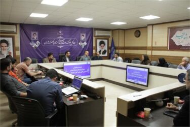 اولویت و تاکید ما حمایت از کانون های آگهی و تبلیغاتی بومی استان است