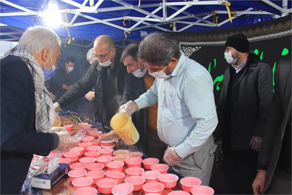 برپایی ایستگاه صلواتی در موکب حضرت فاطمه زهرا (س) کمیته امداد