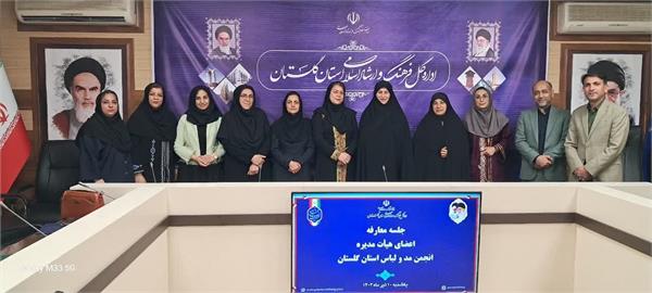 تدوین سندی مبتنی بر فرهنگ زیست بوم استان برای حوزه پوشاک در دستور کار قرار بگیرد