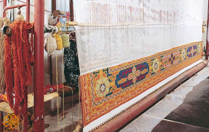 زنجیره فرش و گلیم برای مددجویان تحت حمایت کمیته امداد گلستان اجرایی می شود