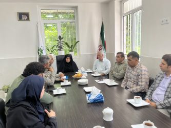 حضور فرماندار و امام جمعه شهرستان کردکوی در اداره حفاظت محیط زیست و دیدار با کارکنان بمناسبت هفته محیط زیست