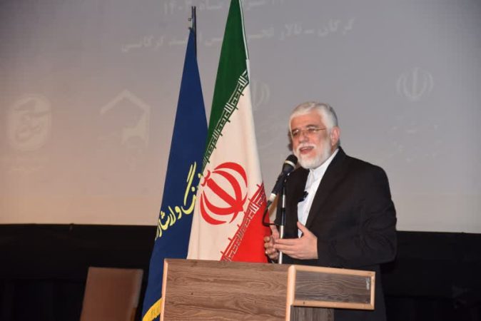 به رسانه ها قول دادم با خبرنگاران نشست فصلی داشته باشم