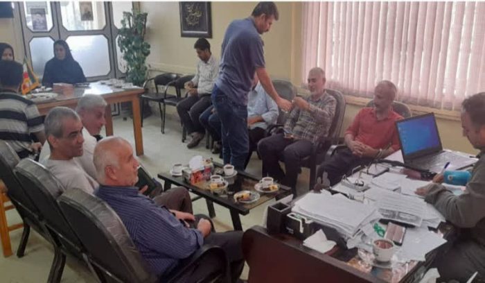 جلسه بررسی وصول مطالبات در مخابرات شهرستان کردکوی