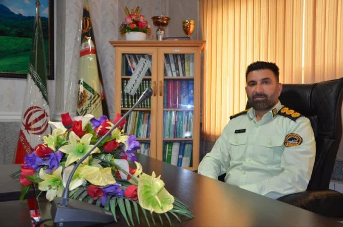 توقیف دودستگاه خودروی سواری پژو حامل سوخت قاچاق در تیل آباد