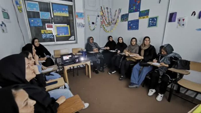 کارگاه آموزشی رفتارشناسی طبق مدل دیسک به همت خانه فرهنگ قابوس و با مشارکت مرکز جامع آموزش، پژوهش و نوآوری شهرداری گرگان برگزار شد