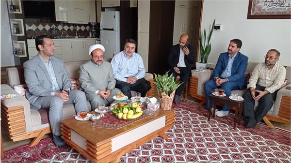 محمد رعیت به دیدار خانواده شهید «ذکریا مهدوی» رفت