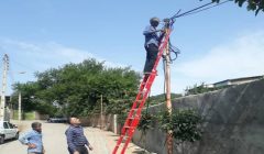 ترمیم مسیر کابلکشی مخابرات در روستای الامن شهرستان علی آباد کتول