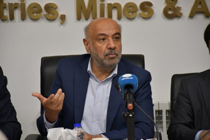 تعامل ناکارآمد دولت و بخش خصوصی، مانع اصلی حل مشکلات اقتصادی / برنامه‌ریزی برای توسعه مهارت‌آموزی در استان گلستان